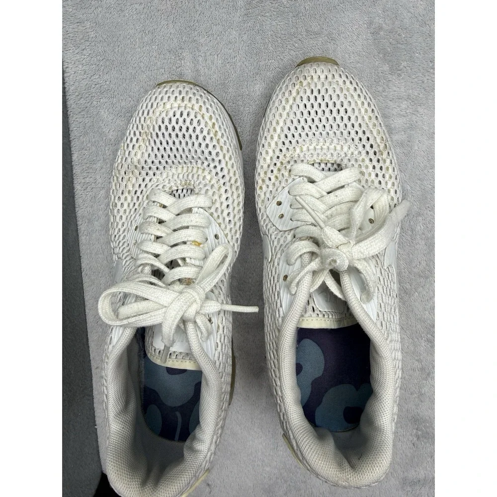 Nike Air Max 90 Ultra Breathe Womens 6 White Pure Platinum 725061-104 Mesh